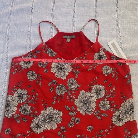 Peace and Pearls NWT red floral tank top. - Picture 10 of 11
